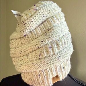 Kohl's Sonoma Ivory Speckled Knit Beanie